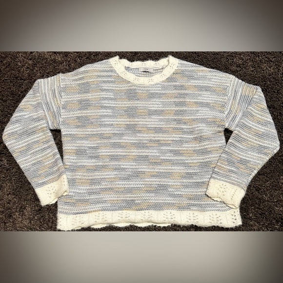 Fate Women’s Sweater Size Large Excellent Condition - Picture 1 of 7